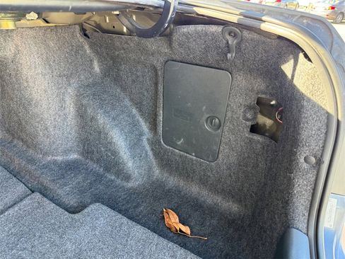 Used 2004 Honda Accord EX image 41