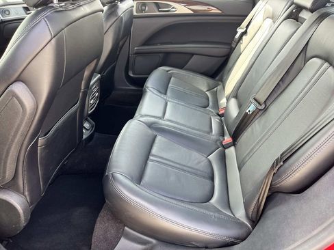 Used 2020 Lincoln MKZ Reserve w/ Elements Package image 17