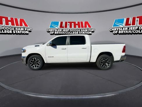 Used 2025 RAM 1500 Laramie AWD/4WD image 5