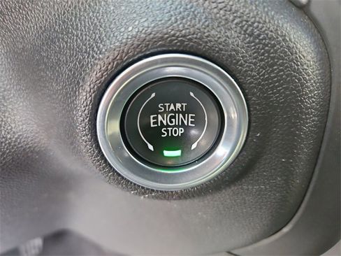 Used 2022 Chevrolet Silverado 1500 Custom Trail Boss image 17