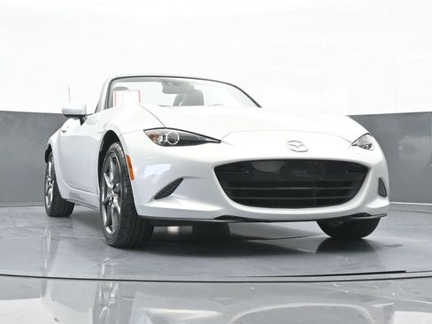 Used 2016 MAZDA MX-5 Miata Grand Touring image 58