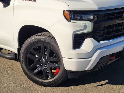 Used 2024 Chevrolet Silverado 1500 RST w/ Redline Edition image 9