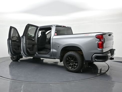 Used 2023 Chevrolet Silverado 1500 RST image 25