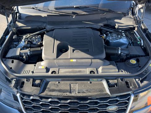 Used 2019 Land Rover Range Rover Sport HSE AWD/4WD image 31