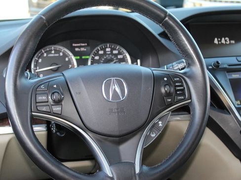 Used 2017 Acura MDX SH-AWD image 29