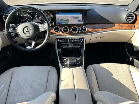 Used 2017 Mercedes-Benz E 300 4MATIC image 16