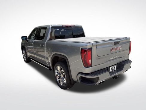Used 2023 GMC Sierra 1500 Denali w/ Denali Reserve Package AWD/4WD image 6