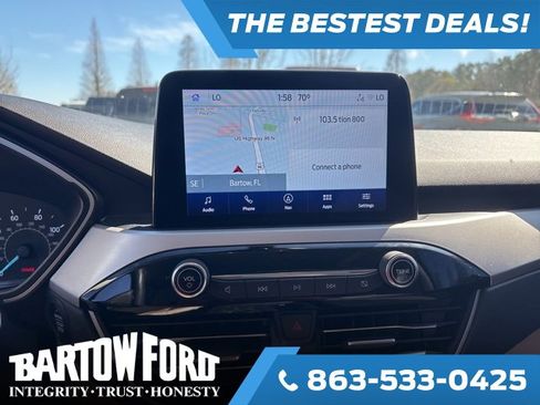 Used 2022 Ford Escape SEL image 10