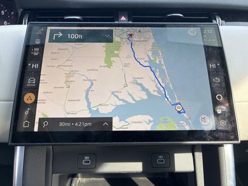 Used 2024 Land Rover Discovery Sport S image 20