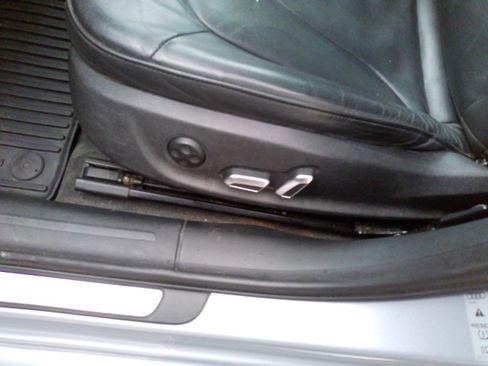 Used 2015 Audi A4 Premium Plus w/ Technology Package image 8