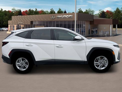 New 2026 Hyundai Tucson SE AWD/4WD image 9