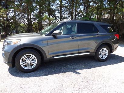 Used 2020 Ford Explorer XLT w/ Equipment Group 202A