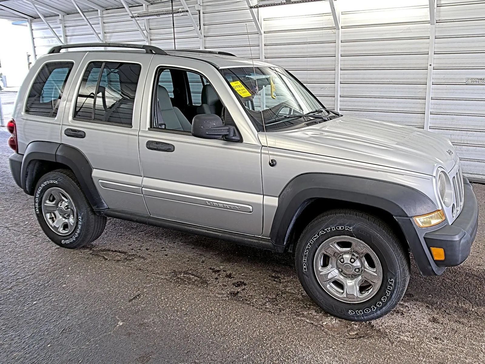 Used 2007 Jeep Liberty Sport RWD image 6