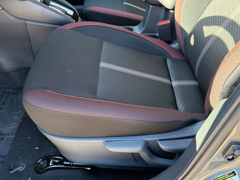 New 2025 Nissan Versa SR w/ Trunk Package image 15