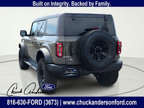 New 2026 Ford Bronco Outer Banks w/ Sasquatch Package AWD/4WD image 6