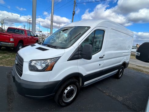 Used 2016 Ford Transit 250 130 Medium Roof image 1