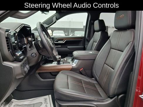 Certified 2022 Chevrolet Silverado 1500 High Country w/ Technology Package image 11