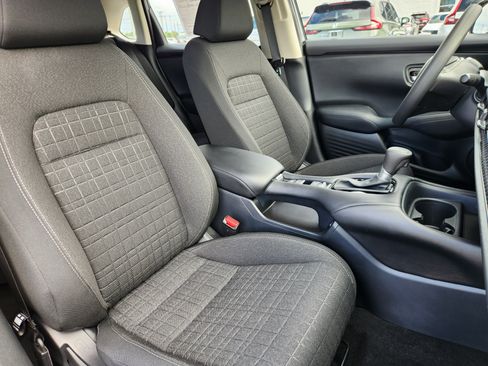Certified 2025 Honda HR-V LX image 14