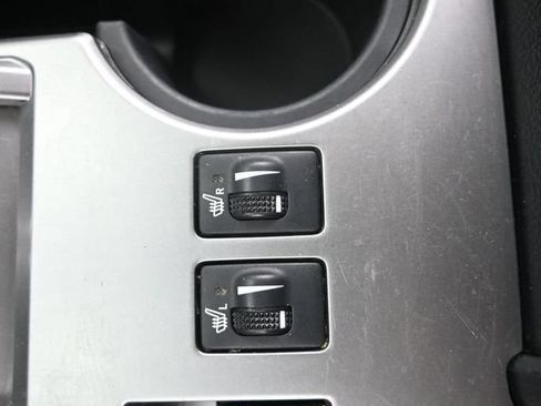 Used 2019 Toyota 4Runner SR5 Premium AWD/4WD image 34