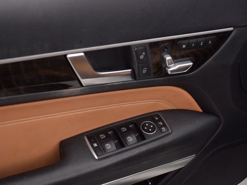 Used 2015 Mercedes-Benz E 400 Cabriolet image 19