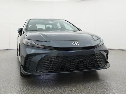 New 2026 Toyota Camry SE FWD image 30