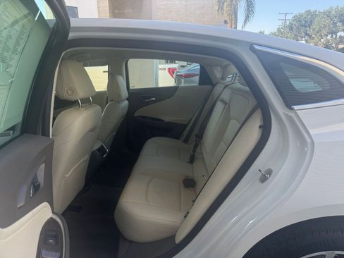 Used 2024 Chevrolet Malibu LT image 25