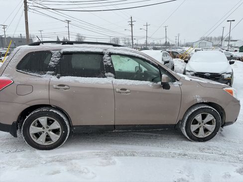 Used 2015 Subaru Forester 2.5i Premium image 5