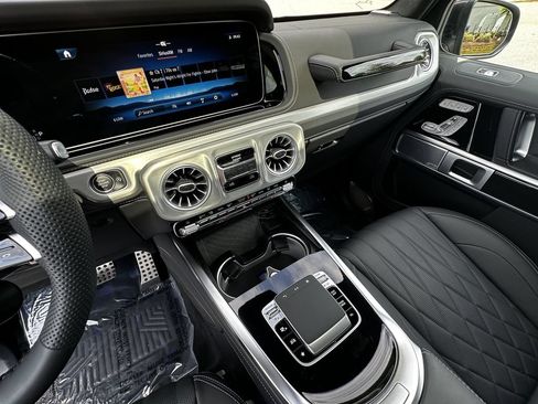 Certified 2026 Mercedes-Benz G 63 AMG 4MATIC image 31