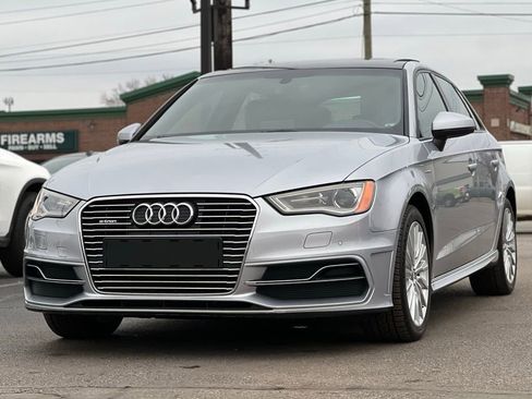 Used 2016 Audi A3 e-tron Premium w/ 17" Wheel Package image 11