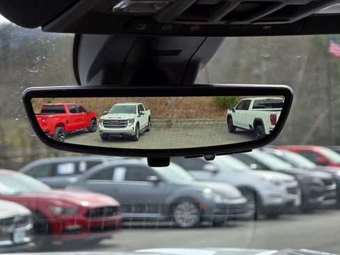 Used 2021 Chevrolet Silverado 2500 High Country w/ Z71 Off-Road Package image 11