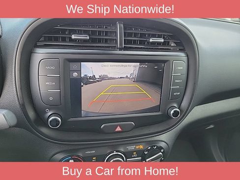 Used 2025 Kia Soul LX w/ LX Technology Package FWD image 23