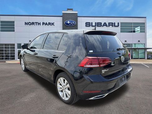 Used 2018 Volkswagen Golf SE FWD image 3