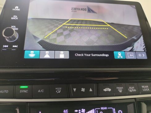 New 2026 Honda Odyssey Touring image 20