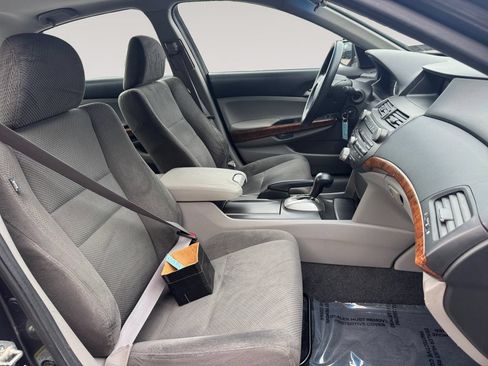 Used 2011 Honda Accord EX image 15