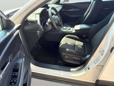 Used 2023 MAZDA CX-30 AWD 2.5 S image 8