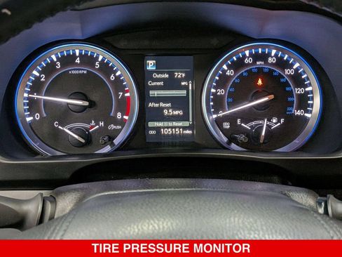 Used 2017 Toyota Highlander XLE AWD/4WD image 19