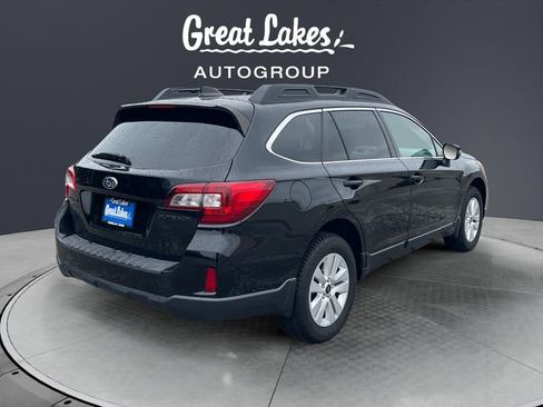 Used 2017 Subaru Outback 2.5i Premium AWD/4WD image 5