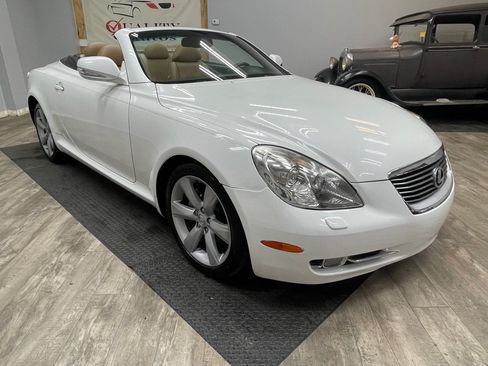 Used 2010 Lexus SC 430 Convertible RWD image 11