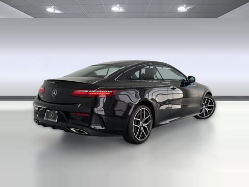 Used 2023 Mercedes-Benz E 450 Coupe image 8