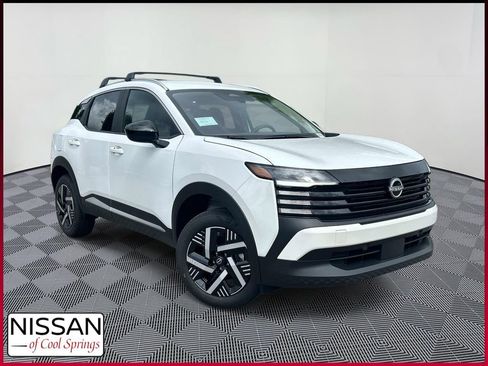 New 2026 Nissan Kicks SV w/ Cold Weather Package FWD image 1
