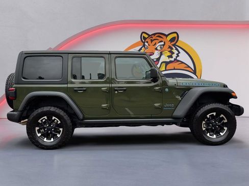 Used 2024 Jeep Wrangler Rubicon image 4