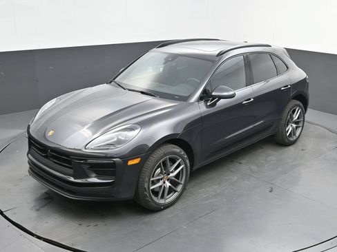 New 2026 Porsche Macan AWD/4WD image 24