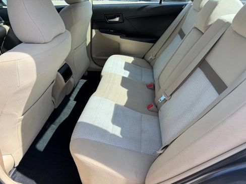 Used 2012 Toyota Camry LE image 16
