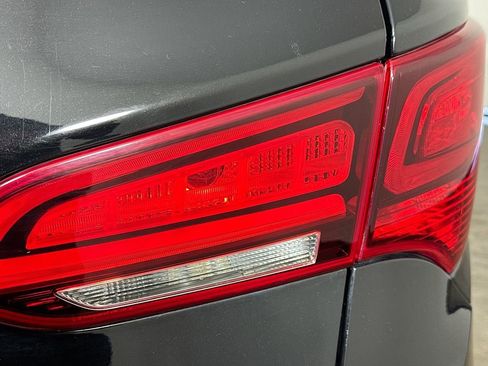 Used 2017 Hyundai Santa Fe Sport image 30