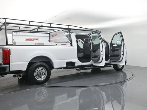 New 2026 Ford F350 XL w/ XL Chrome Package RWD image 4