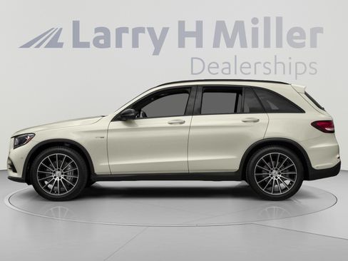 Used 2018 Mercedes-Benz GLC 43 AMG 4MATIC image 3