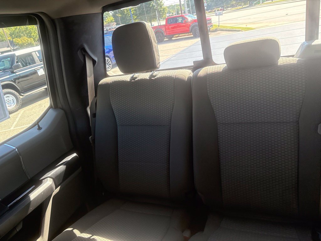 Used 2017 Ford F250 XLT w/ XLT Premium Package AWD/4WD image 11