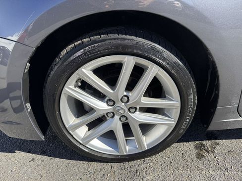 Used 2014 Lexus CT 200h FWD image 9