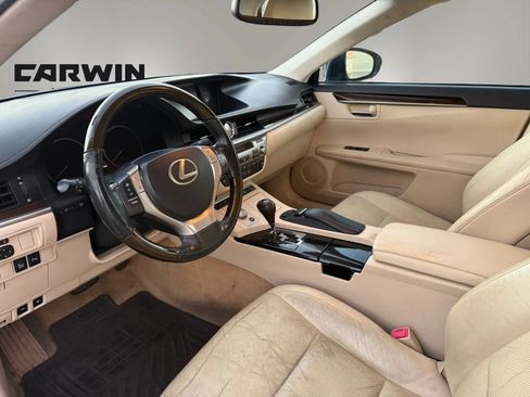 Used 2013 Lexus ES 350 w/ Luxury Pkg FWD image 12