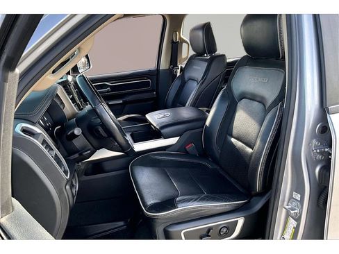 Used 2020 RAM 1500 Laramie image 21